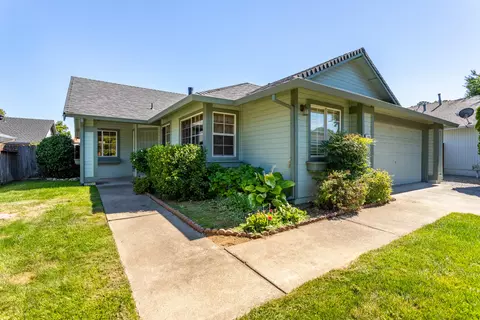 Exterior - 1381 Chaos Walk, Redding, CA 96003 photo 2 of 6