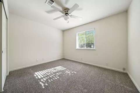 Bedroom - 810 Ashmount Ave, Red Bluff, CA 96080 photo 3 of 4
