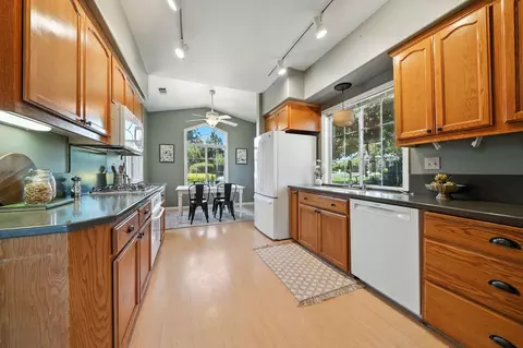 Kitchen - 1283 River Ridge Dr, Redding, CA 96003 photo 1 of 3
