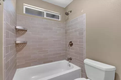 978 Montcrest Dr, Redding, CA 96003 photo 30