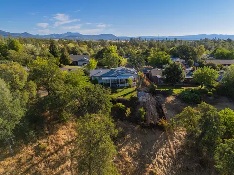 3757 Magnums Way, Redding, CA 96003 photo 33