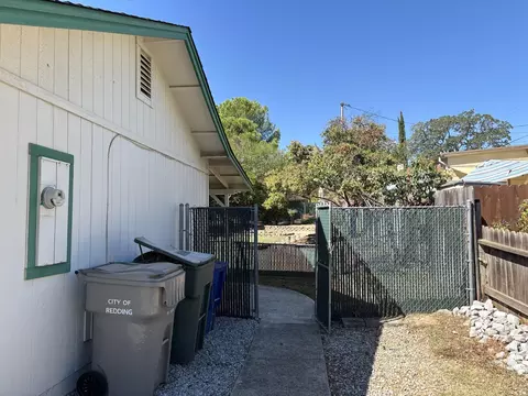 Exterior - 2020 Olive Ave, Redding, CA 96001 photo 4 of 13