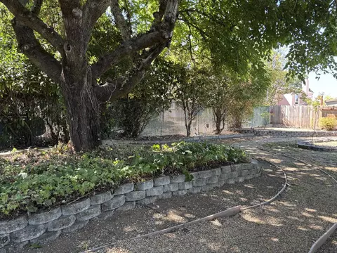 Exterior - 2020 Olive Ave, Redding, CA 96001 photo 12 of 13