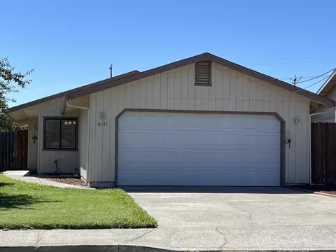 Exterior - 4151 St Patricks Ave, Redding, CA 96003 photo 2 of 6
