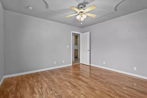 Bedroom - 12526 Glide Way, Redding, CA 96003 photo 8 of 8