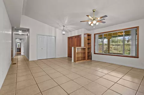 Living - 12526 Glide Way, Redding, CA 96003 photo 2 of 4