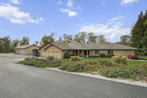Exterior - 12526 Glide Way, Redding, CA 96003 photo 9 of 9