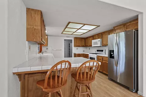Kitchen - 12526 Glide Way, Redding, CA 96003 photo 2 of 2