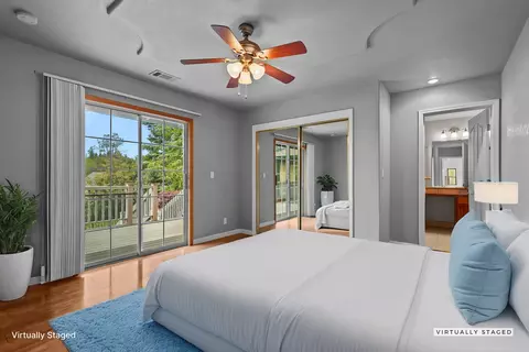 Bedroom - 12526 Glide Way, Redding, CA 96003 photo 3 of 8