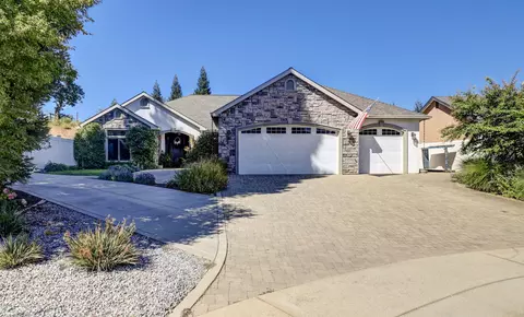 4668 Mayo Ct, Redding, CA 96001 photo 3