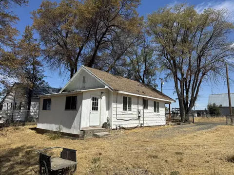 Exterior - 312 Water St, Bieber, CA 96009 photo 9 of 12