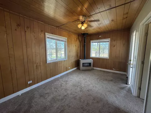 Living - 312 Water St, Bieber, CA 96009 photo 4 of 5