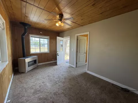 Living - 312 Water St, Bieber, CA 96009 photo 2 of 5