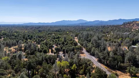 20387 Bernard Way, Redding, CA 96003 photo 23