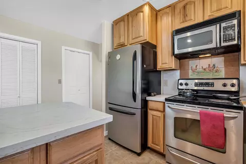 Kitchen - 26929 Linfield St, Fall River Mills, CA 96028 photo 5 of 6
