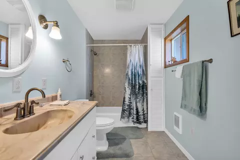 Bath - 26929 Linfield St, Fall River Mills, CA 96028 photo 2 of 2