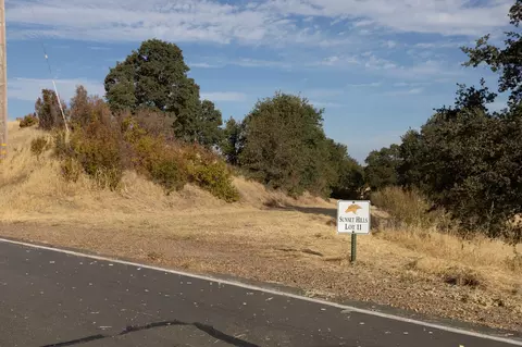 20655 Sunset Hills Dr, Cottonwood, CA 96022