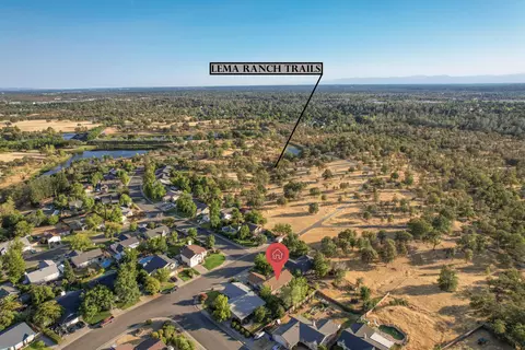 2100 Hacienda St, Redding, CA 96003 photo 14