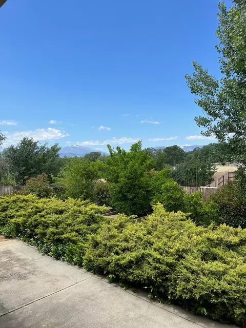 2100 Hacienda St, Redding, CA 96003 photo 10