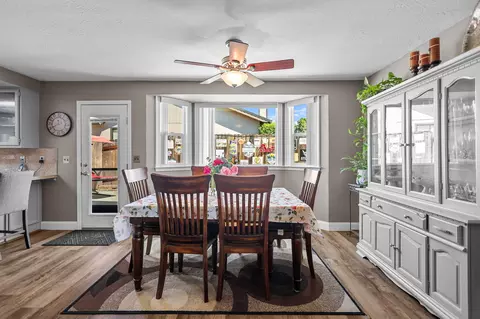 Dining - 2075 Oconner Ave, Redding, CA 96001 photo 1 of 3