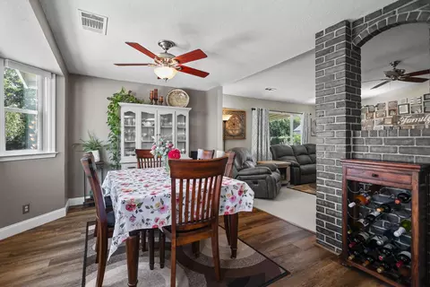Dining - 2075 Oconner Ave, Redding, CA 96001 photo 2 of 3