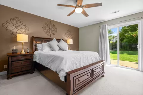 Bedroom - 2075 Oconner Ave, Redding, CA 96001 photo 3 of 4