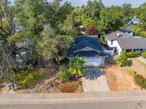 View/Area - 2064 Silverfield Loop, Redding, CA 96002 photo 5 of 5
