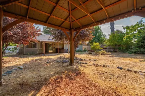 Exterior - 2064 Silverfield Loop, Redding, CA 96002 photo 6 of 11