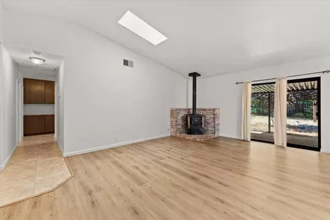 Living - 2064 Silverfield Loop, Redding, CA 96002 photo 5 of 5