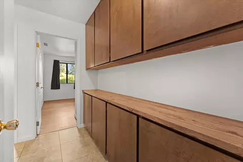 Entry Way - 2064 Silverfield Loop, Redding, CA 96002 photo 2 of 2