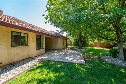 3628 Somerset Ave, Redding, CA 96002 photo 33