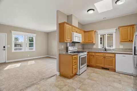 1120 Shawnee Trl, Redding, CA 96003 photo 6