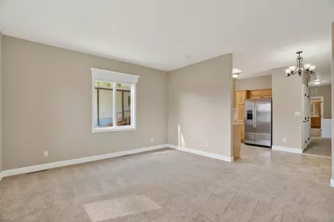 1120 Shawnee Trl, Redding, CA 96003 photo 3