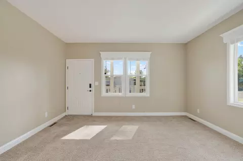 1120 Shawnee Trl, Redding, CA 96003 photo 4