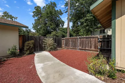 Exterior - 130 W 3rd Ave, Chico, CA 95926 photo 22 of 31