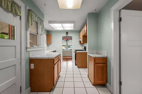 Entry Way - 130 W 3rd Ave, Chico, CA 95926 photo 1 of 2