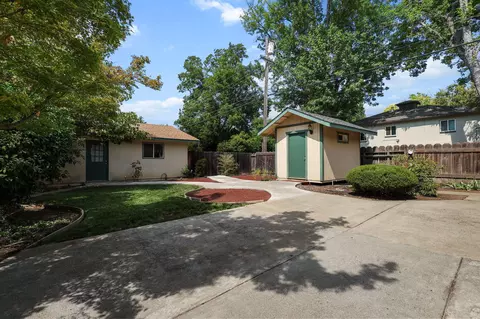 Exterior - 130 W 3rd Ave, Chico, CA 95926 photo 17 of 31