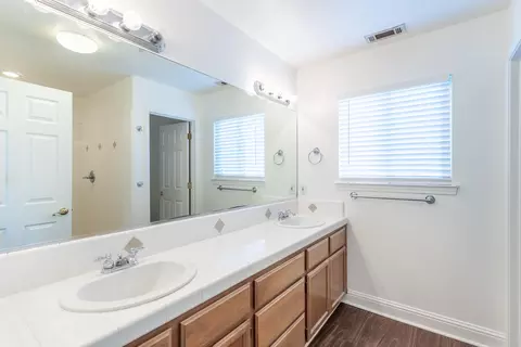 2914 Henrys Fork Dr, Redding, CA 96002 photo 12
