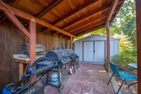 20539 Sunset Ln, Redding, CA 96002 photo 31