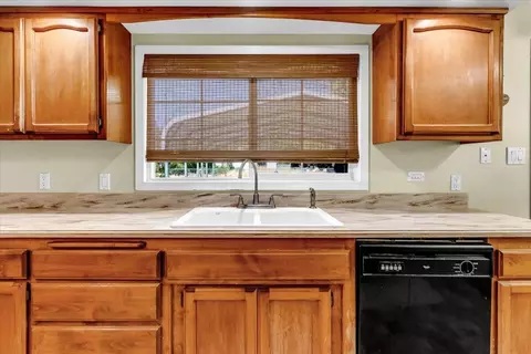 20539 Sunset Ln, Redding, CA 96002 photo 24