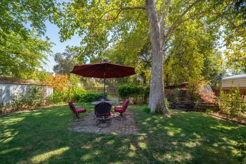 20539 Sunset Ln, Redding, CA 96002 photo 15