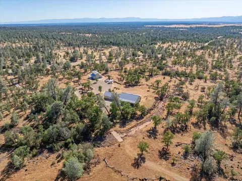 View/Area - 25150 Dersch Rd, Anderson, CA 96007 photo 1 of 4
