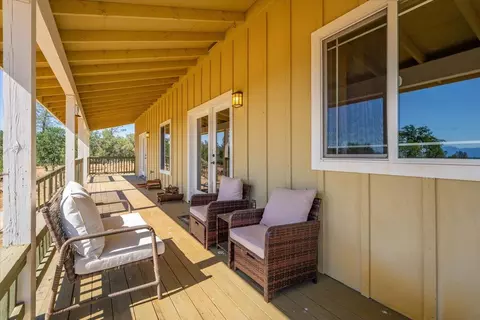 Exterior - 25150 Dersch Rd, Anderson, CA 96007 photo 19 of 23