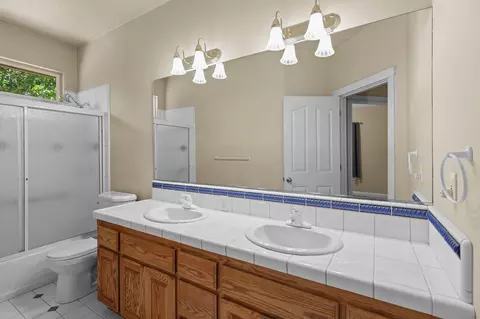 Bath - 4295 Brittany Dr, Redding, CA 96002 photo 4 of 4