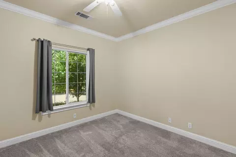 Bedroom - 4295 Brittany Dr, Redding, CA 96002 photo 4 of 6