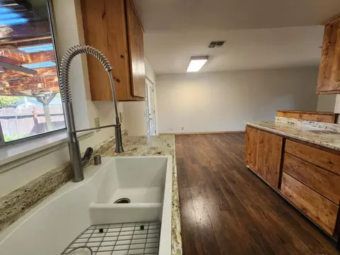 2790 Pernie Trl, Redding, CA 96001 photo 12