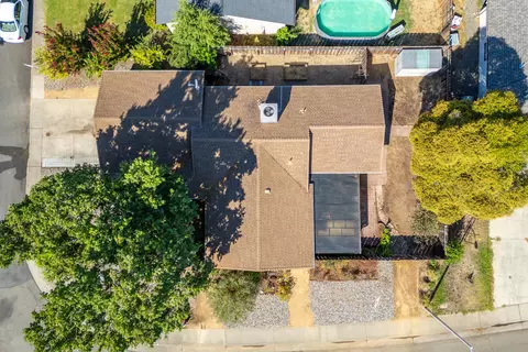 2790 Pernie Trl, Redding, CA 96001 photo 25