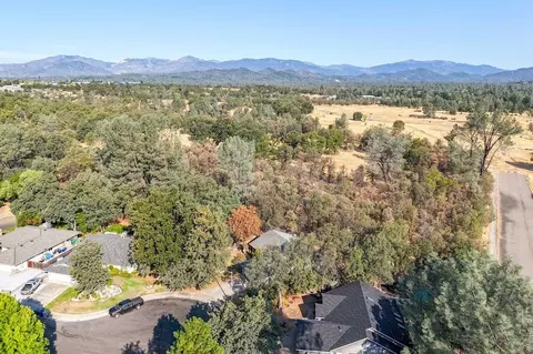 View/Area - 5852 Avery Way, Redding, CA 96003 photo 2 of 2