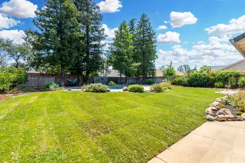 Exterior - 2773 Crystal Tree Dr, Redding, CA 96001 photo 5 of 10