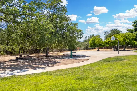 Exterior - 2773 Crystal Tree Dr, Redding, CA 96001 photo 10 of 10